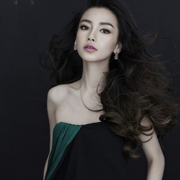 玩玩三个国变态私服版下载